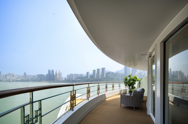 APT Yangzi Explorer CS Celestial Suite NCR 1.jpg